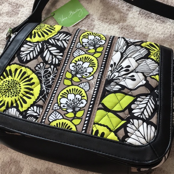 NWT Vera Bradley Citron Crosstown Crossbody - Picture 2 of 8